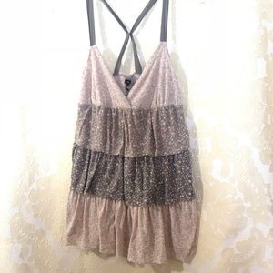 Amercian Eagle Outfitter ruffled top